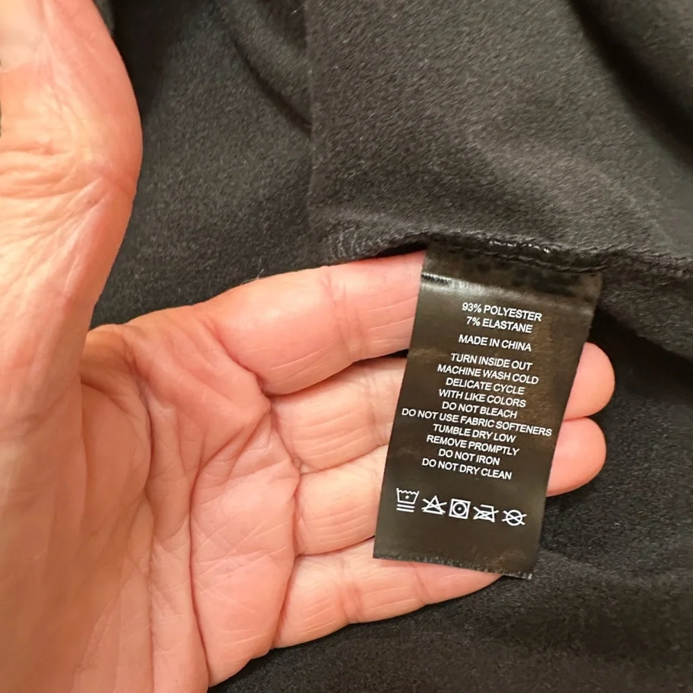 Eddie Bauer Men's Black FREEDRY Athletic Tee - Picture 4 of 9